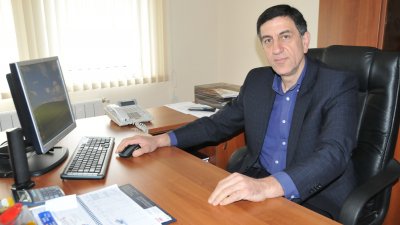 Д-р Партенов е оперирал заедно с проф. Мутафчийски и до днес поддържат връзка