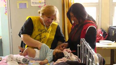 Като лекар Алейда Гевара е участвала в хуманитарни мисии в Никарагуа, Еквадор и други