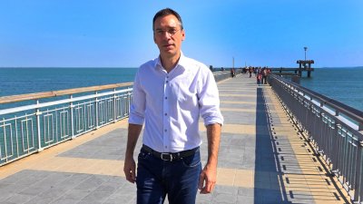 Кметът Димитър Николов ще бъде звезден кръстник в Бургас