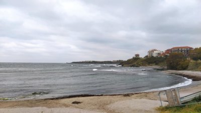 Температурата на морската вода е 15°-17°. Вълнението на морето ще бъде 3-4 бала. Снимка Петя Добрева