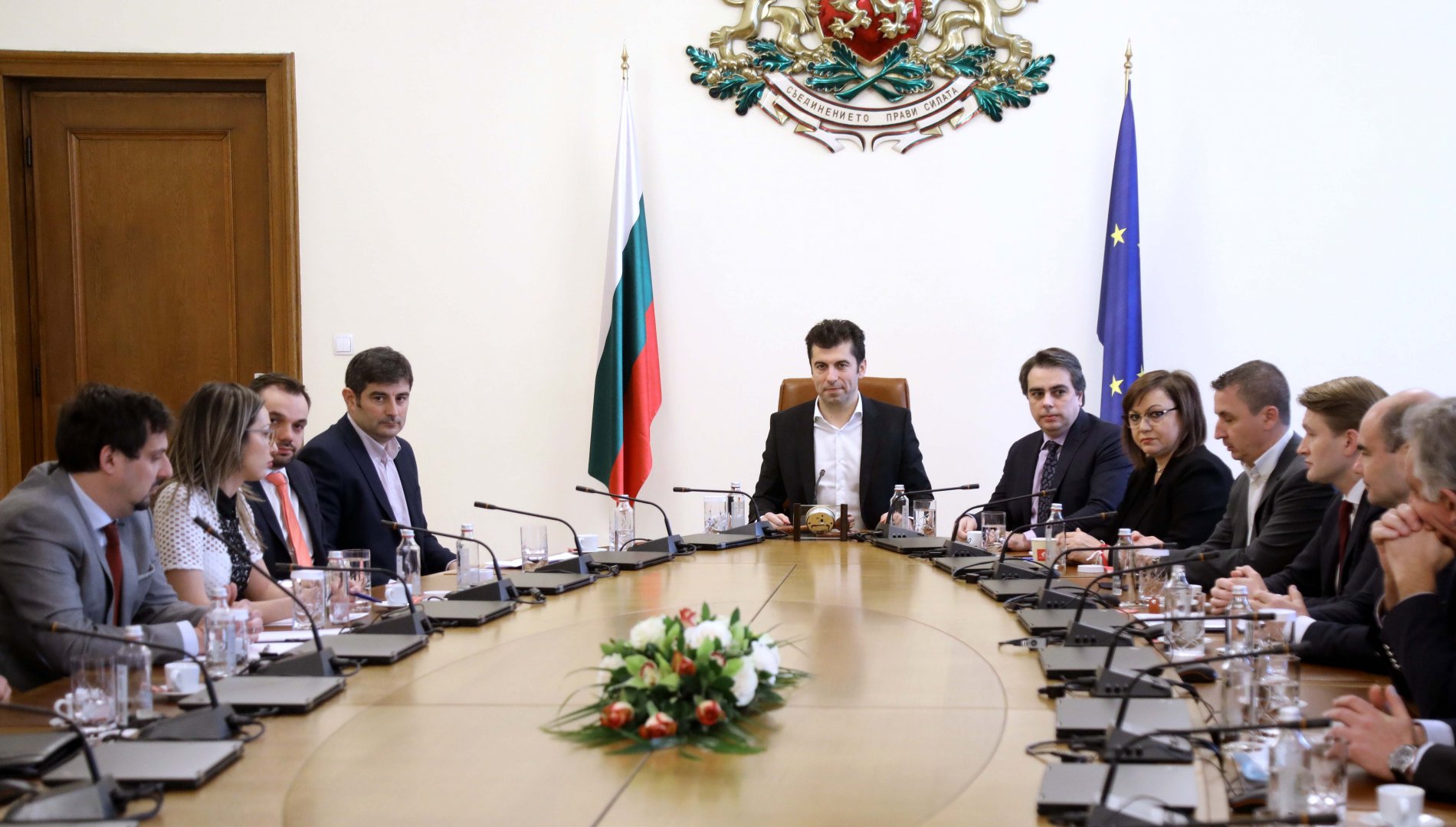 В срещата участваха членовете на Българската петролна и газова асоциация. Снимка Министерски съвет