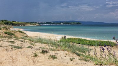 Плаж Корал няма концесия, затова от РИОСВ издават предписание на Община Царево