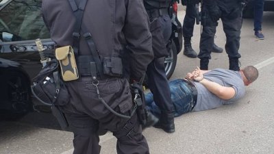Мъжът е задържан при акция на столичен булевард. Снимка ОДМВР - Бургас