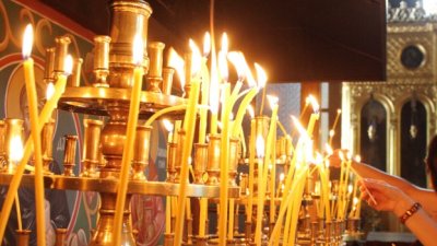 На днешния ден църквата почита и свети Валентин, епископ Интерамски