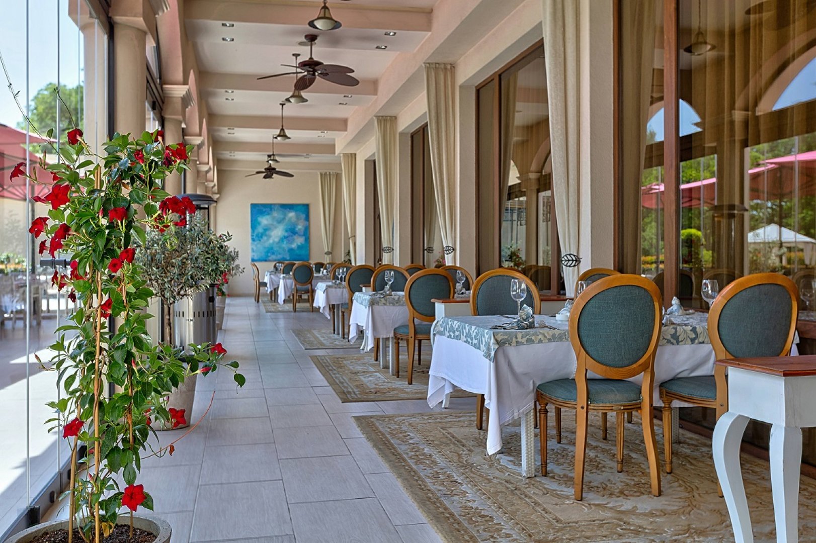 Ресторантът в Приморец ще посрещне на Никулден гостите си със специално меню