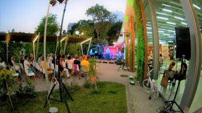 Фестивалът ще се проведе в двора на експозиционен център Флора. Снимка Община Бургас