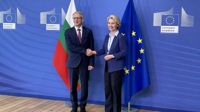 Премиерът Николай Денков се срещна с председателя на Европейската комисия (ЕК) Урсула фон дер Лайен. Снимка Министерски съвет