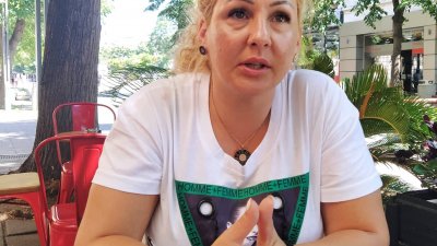 Валентина Вълкова прекарва най-отпускарския месец на годината в родния Бургас. Снимка Авторът