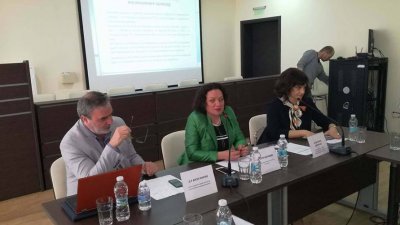 Форумът събра депутати, управители на здравни институции и болници в Бургас