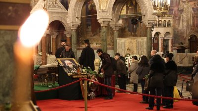 Във втория ден на национален траур е опелото и погребението на патриарх Неофит. Снимки Светия синод