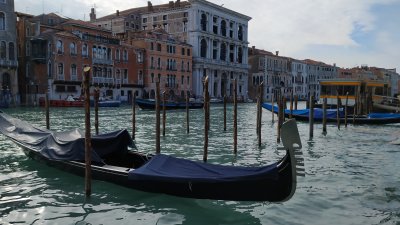 Венеция е едно от местата, които ще претърпят загуби от спирането на туристическия поток. Снимка Авторът
