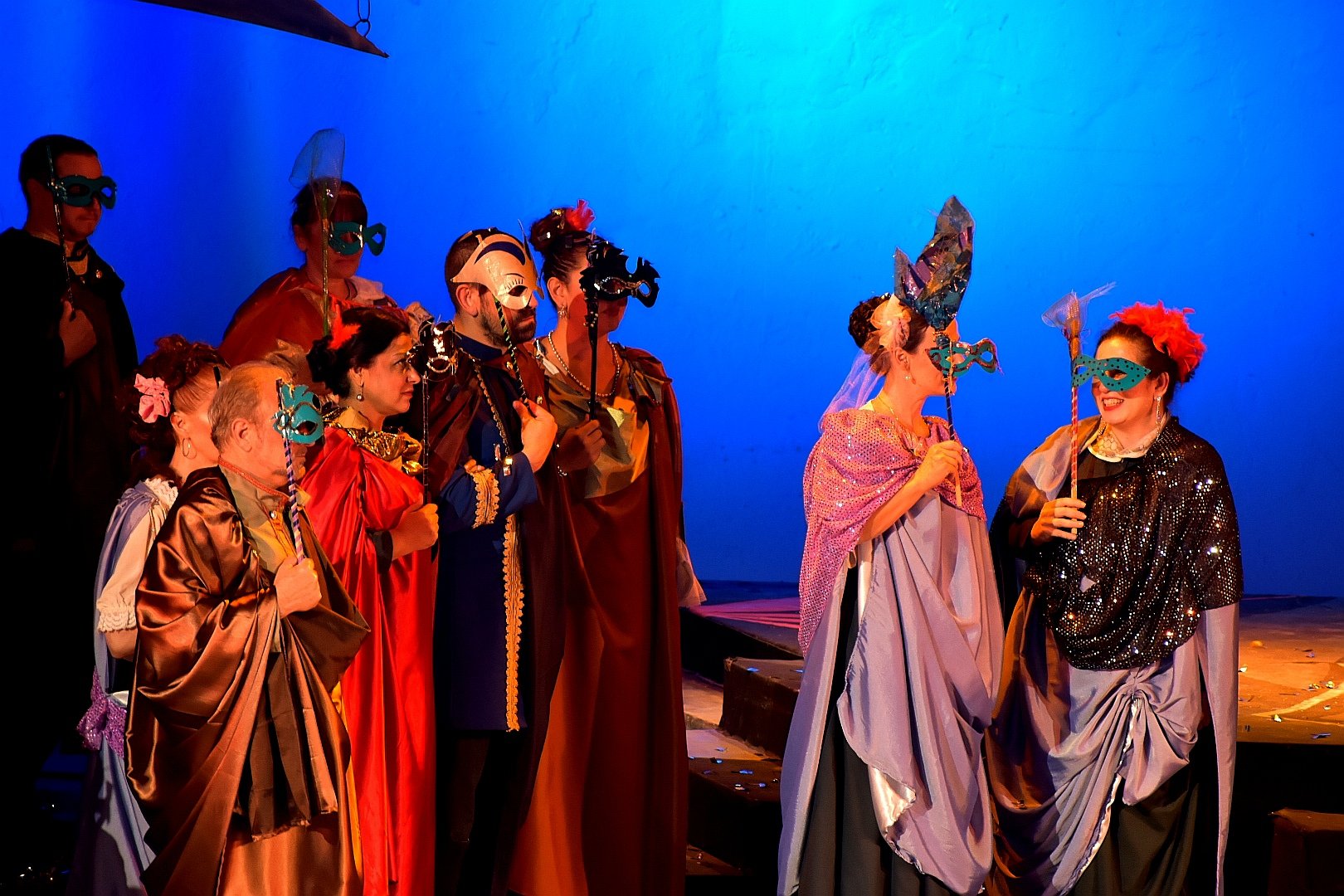 Представлението на Бал с маски е на 30-ти март на сцената на Операта. Снимки Държавна опера Бургас