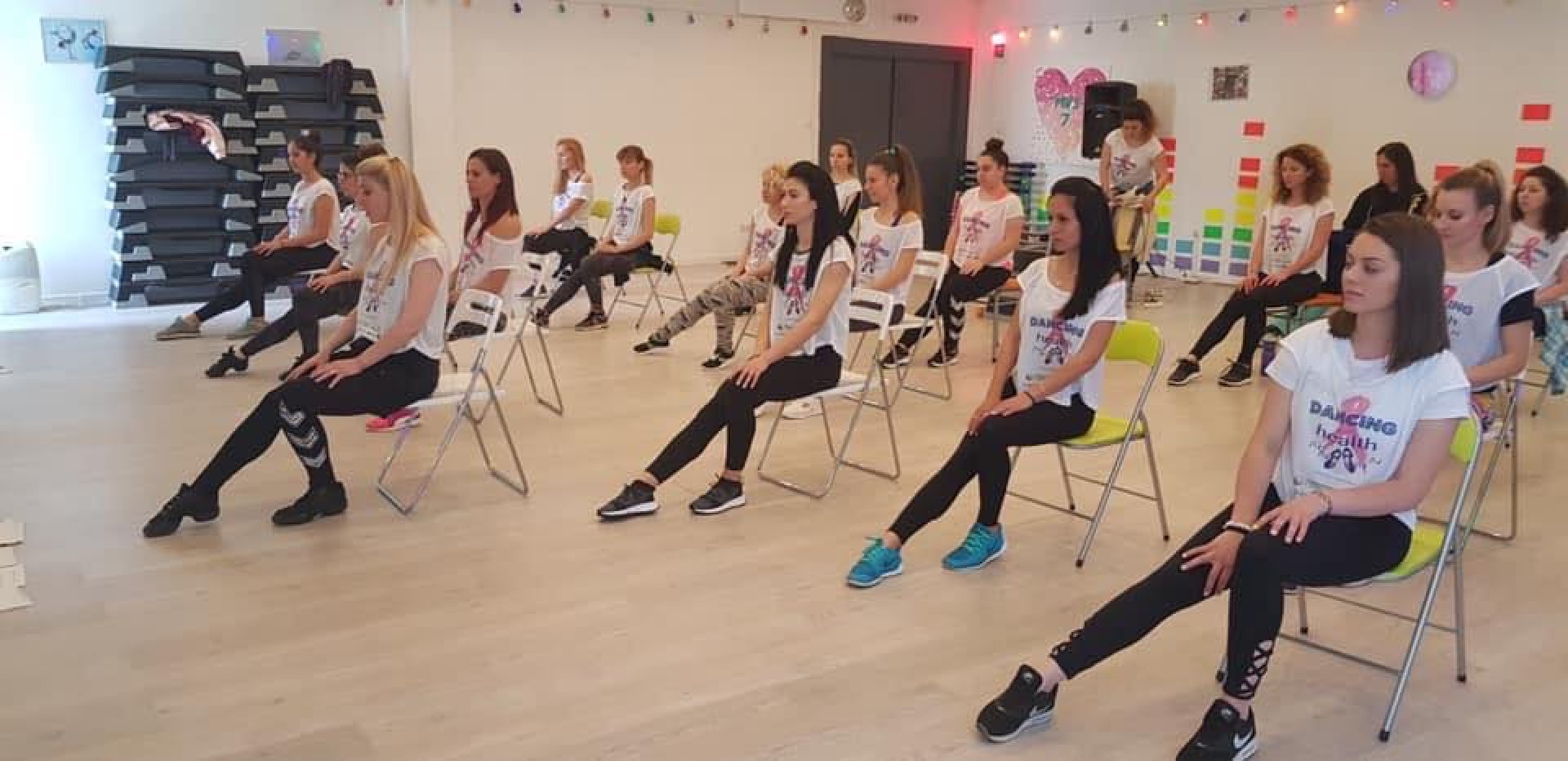Танцовите сесии в Поморие ще се провеждат в училище Иван Вазов
