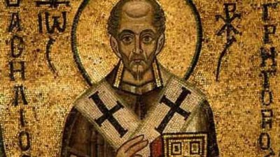 Свети Иоан Златоуст е славен и с това, че е учредил особен чин на литургията, която и сега носи неговото име