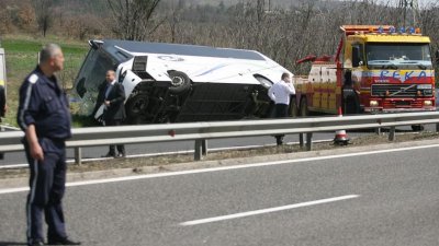 Полицията работи по няколко версии за инцидента на магистрала Тракия. Снимка Архив