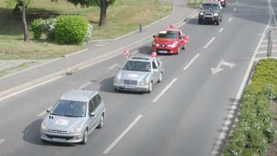Автошествието премина по предварително начертан маршрут. Снимки БСП - Бургас