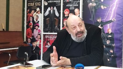 Борислав Чакринов бе дългогодишен директор на театъра в Бургас. Снимка Архив Черноморие-бг