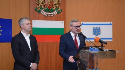 Министърът на туризма Евтим Милошев (вдясно) се срещна с кмета на Варна Благомир Коцев. Снимка Община Варна