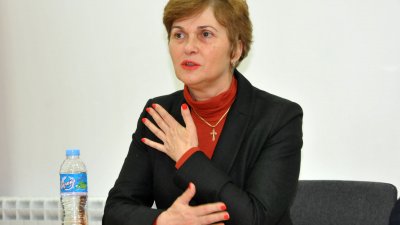 Бургас е отворен за приемане на учители за свободните места, каза Виолета Илиева. Снимка Лина Главиова