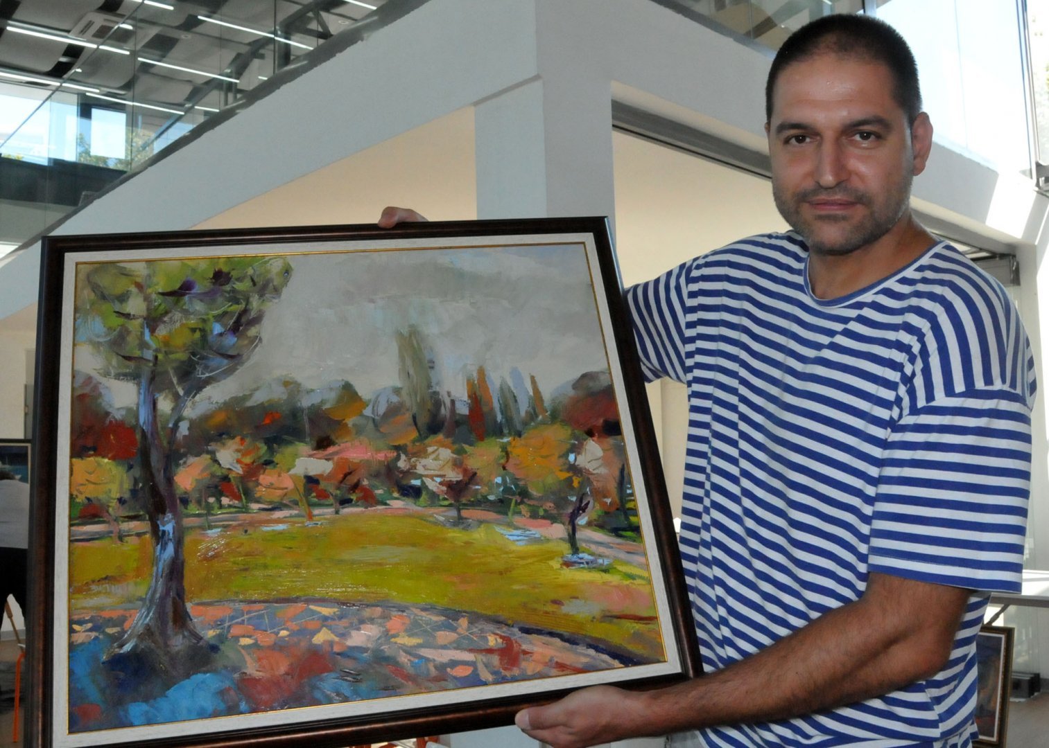 Добрин Вътев - председател на Дружеството на художниците в Бургас е автор на проекта, който спечели общинско финансиране. Снимка Архив Черноморие-бг