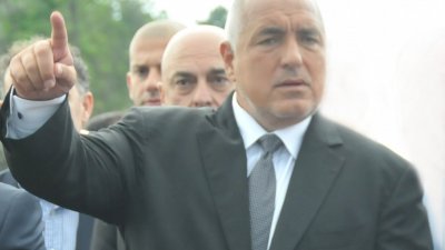 Министър-председателят е поискал оставката на тримата министри. Снимка Архив Черноморие-Бг