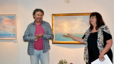 Венцислав Павлов гостува в галерия Бургас за първи път. Снимки Лина Главинова