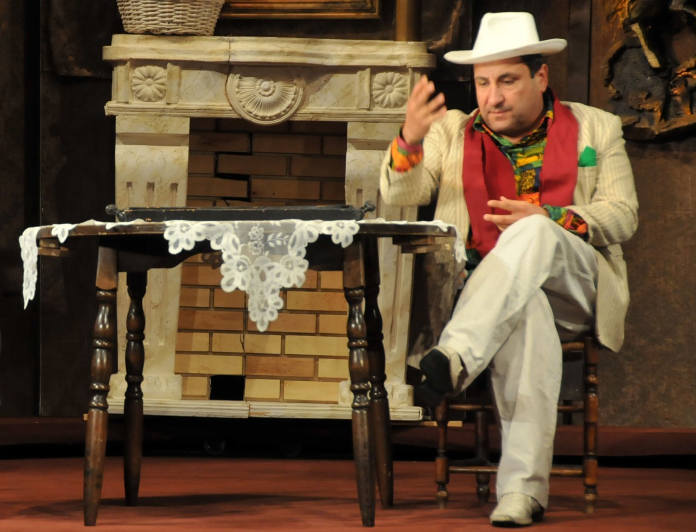 Тончо Токмакчиев играе в няколко спектакъла на бургаския театър. Снимка Архив Черноморие-бг