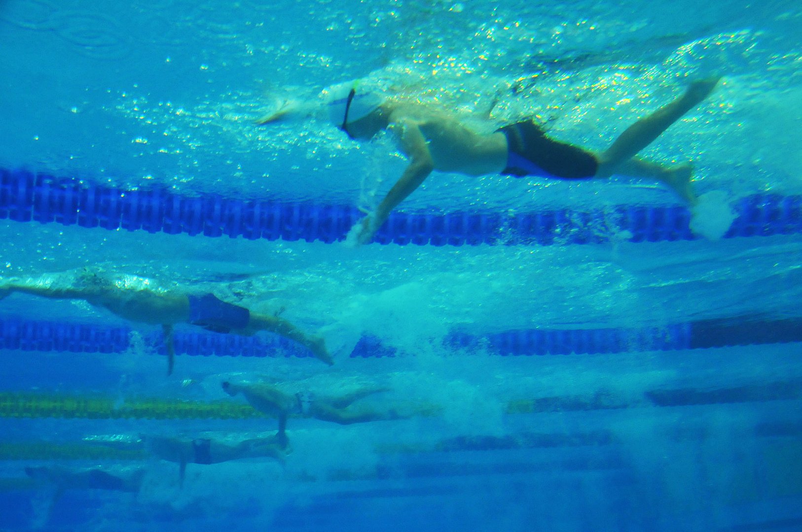 При голям нтерес стартира мащабният плувен турнир в Парк Арена ОЗК. Снимки Лина Главинова