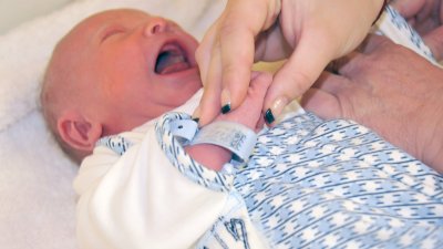 Първото бебе, родено в УМБАЛ Бургас е момиче. Снимка Архив Черноморие-бг