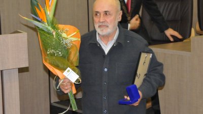 През 2018 година Никола Станчев бе удостоен със званието Почетен гражданин на Бургас. Снимка Архив Черноморие-бг