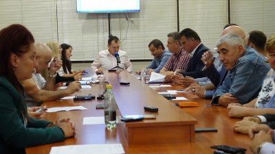 Съветниците от Комисията по финанси и бюджет подкрепиха отпускането на средствата. Снимка ОбС - Варна