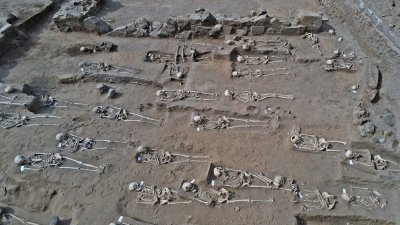 130 гроба са открити от археолозите от началото на март до сега. Снимки Димитър Недев