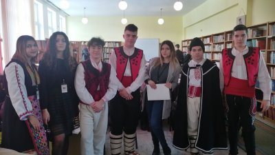 Бургаските ученици получиха специална награда на журито. Снимка ПГТ Проф. д-р Асен Златаров