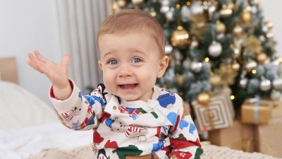 Димитър е на 10 месеца и това е неговата първа Коледа