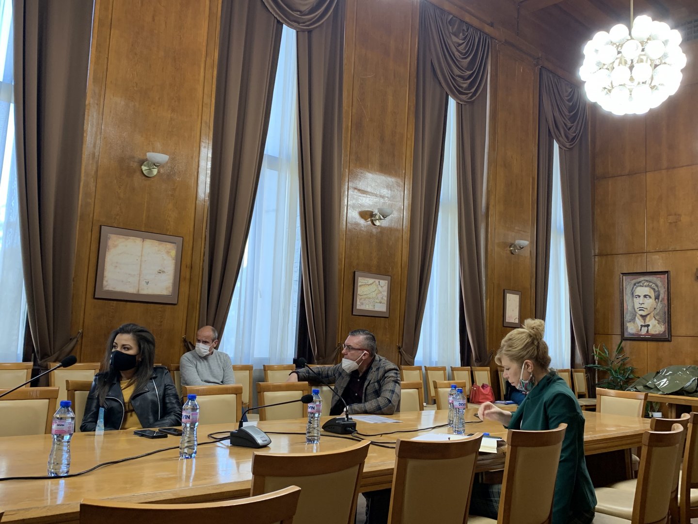 Депутатите присъстваха на заседание на Щаба. Снимка Община Бургас