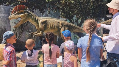 Изложбата Живи динозаври ще бъде в Морската градина на Варна от 7-и юли до началото на септември