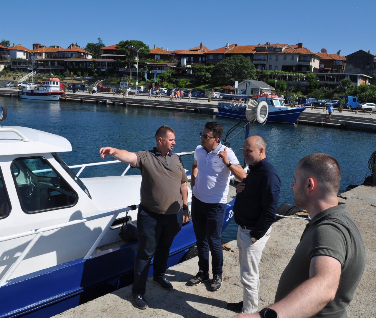 Зам.-министърът и служители на ИАРА посетиха пристанище Несебър. Снимки ИАРА