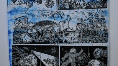 Изложба графика Вдъхновени от морето бе открита навръх празника на Бургас - Никулден в художествена галерия Петко Задгорски. Експозицията представя творби от фонда на галерията. Снимки Бургас без цензура
