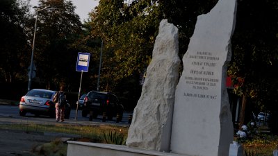 Паметникът ще бъде открит официално утре, 25-ти август. Снимки Бургас без цензура и архив Черноморие-бг