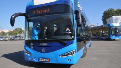 Автобусите са закупени по спечелен от Община Бургас проект. Снимка Архив Черноморие-бг