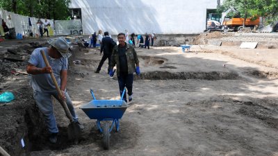 Разкопките продължават и през следващите седмици. Снимки Черноморие-бг