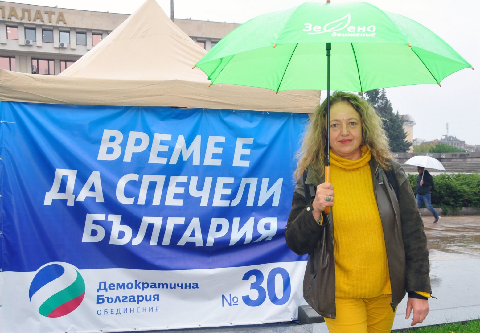 Даниела Божинова се явявя под номер 3 в листата на коалицията за народни представители във Втори МИР - Бургас. Снимки Черноморие-бг