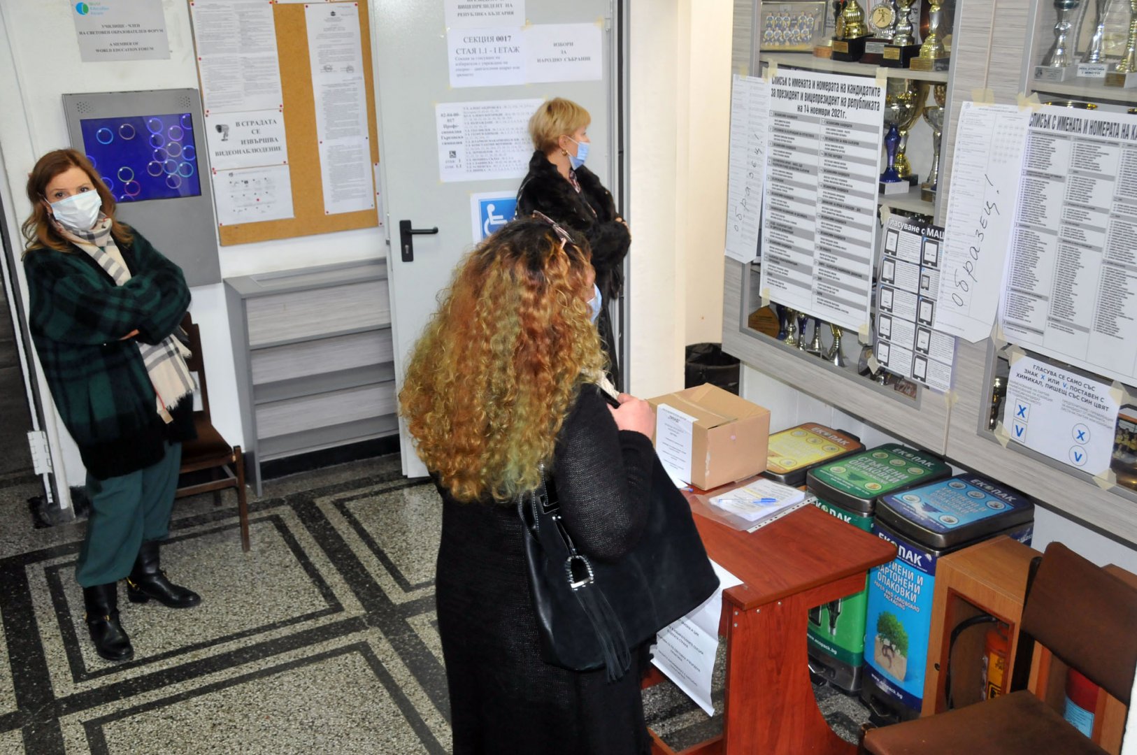 Рекордно ниска избирателна активност отчитат днес на двойния вот в Бургаско. Снимка Черноморие-бг