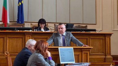 Логиката в промените е всички да бъдат равнопоставени, каза депутатът Димитър Бойчев