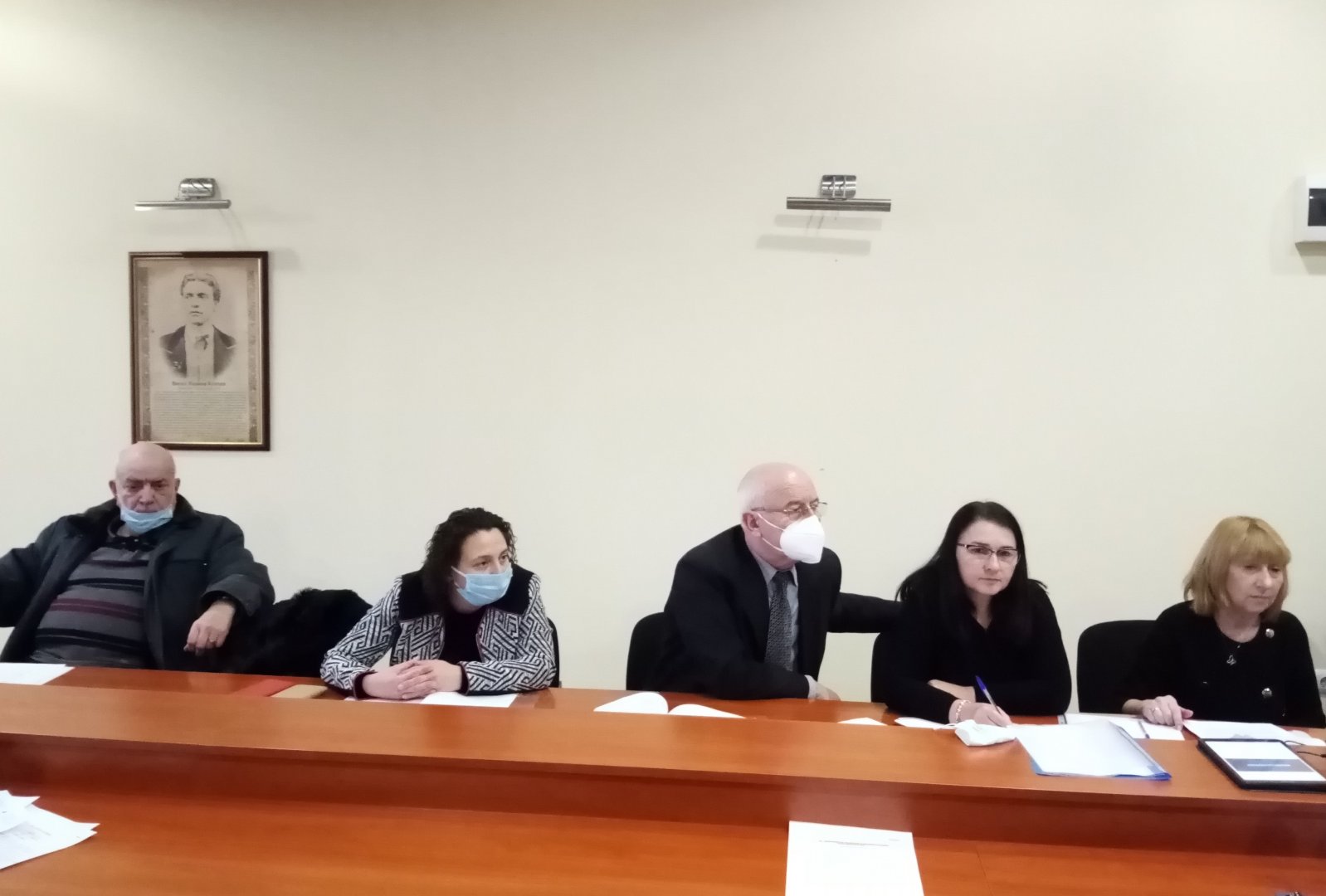 Докладните записки бяха подкрепени от членовете на Комисията по здравеопазване. Снимка ОбС - Варна