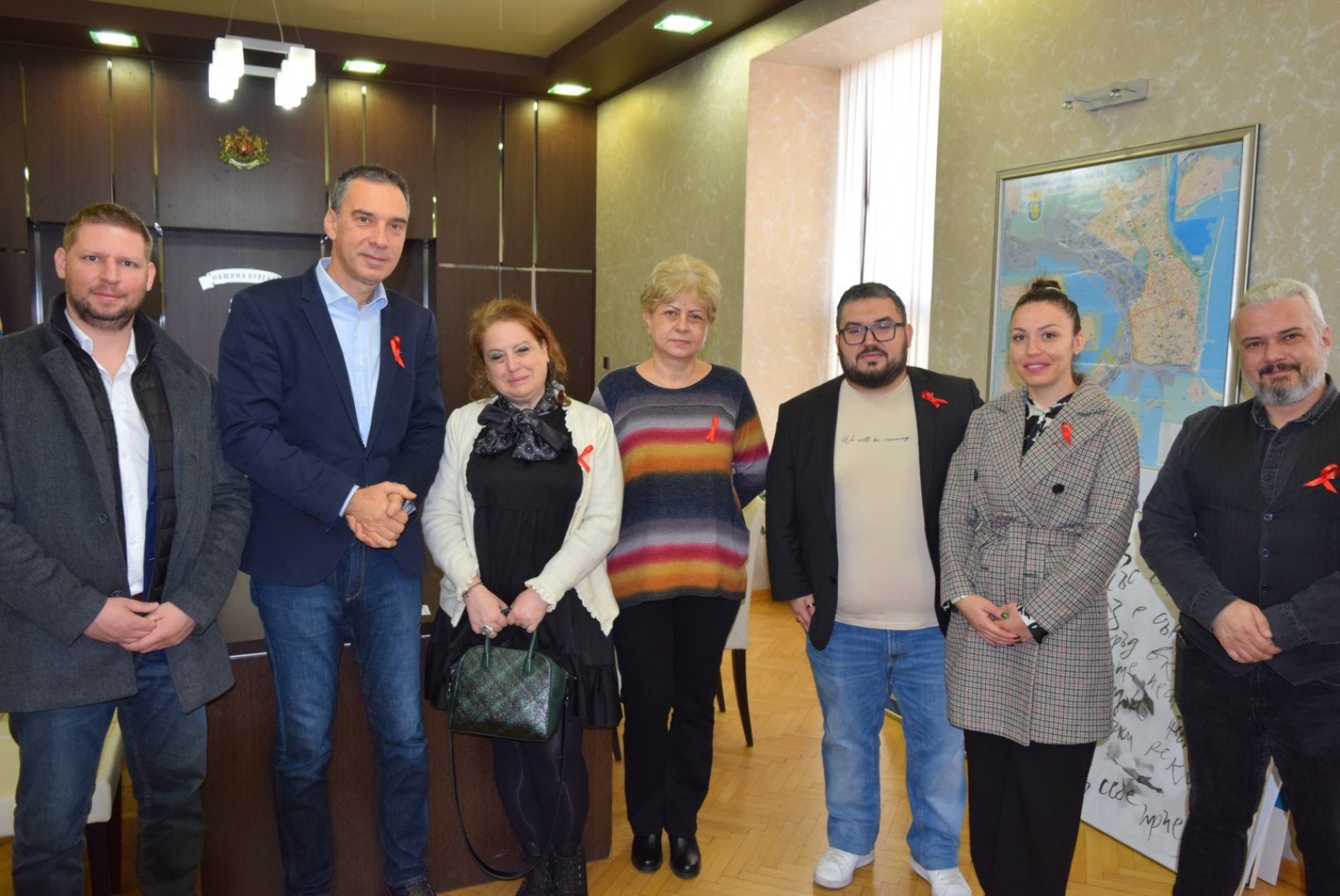 Срещата се проведе в кабинета на кмета на Бургас Димитър Николов (вторият отдясно наляво). Снимки Община Бургас