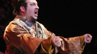 Камен Чанев ще изпълни ролята на Калаф в операта на Джакомо Пучини Турандот на сцената на Летния театър в Бургас 