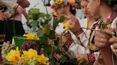 С музика и танци ще отпразнува Бургас Цветница