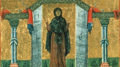 Преподобна Макрина била най-голямата дъщеря на своите благочестиви родители Василий и Емилия и сестра на свети Василий Велики