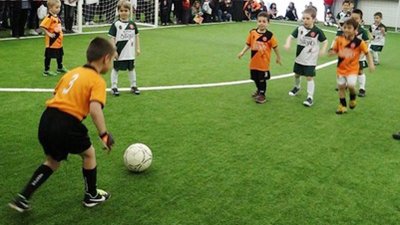 Детските отбори по футбол ще играят всеки срещу всеки през целия ден в неделя